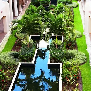 excellence-riviera-cancun-puerto-morelos.quintano-roohotels.com/